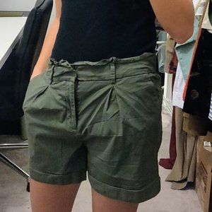 A New Day Army Green Cargo Shorts, Size S